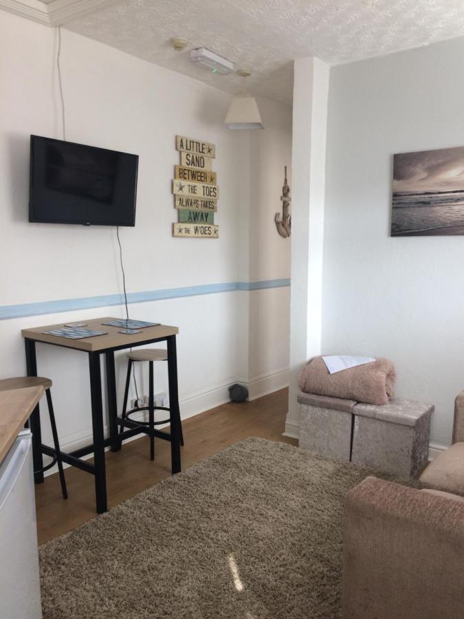 Lovely Little Flat By The Sea In Cleethorpes Eksteriør bilde